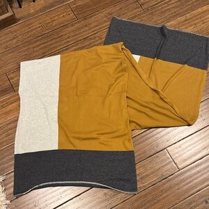 Zestt The Travel Scarf